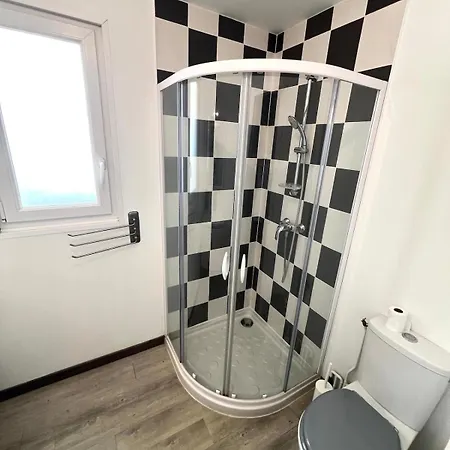 L' Arene Romaine Appartement *